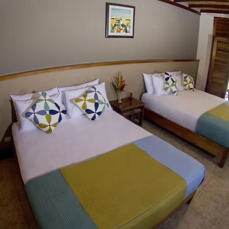 Heliconia Amazon River Lodge Francisco de Orellana Exterior photo