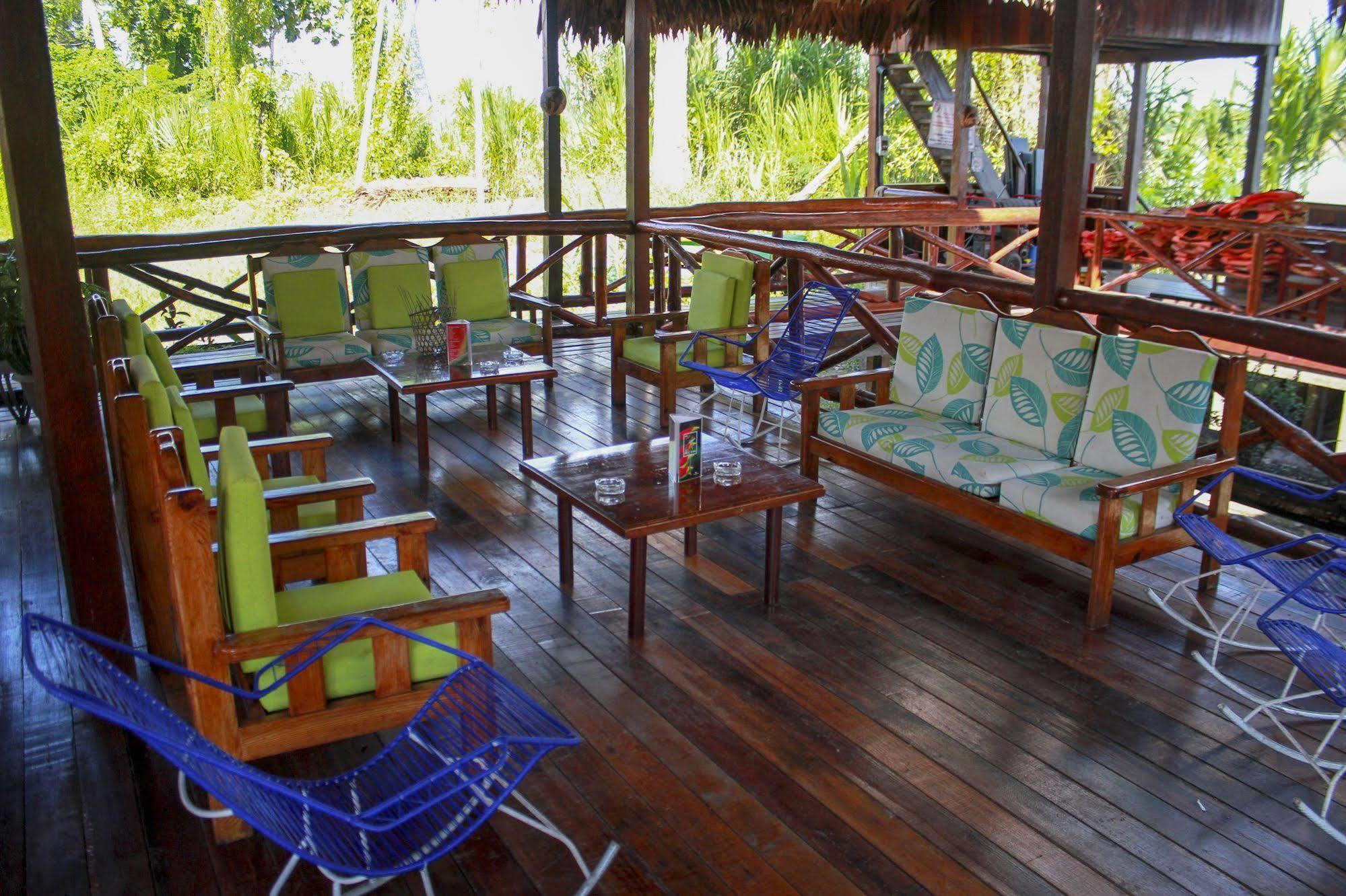 Lodge Heliconia Amazon River *